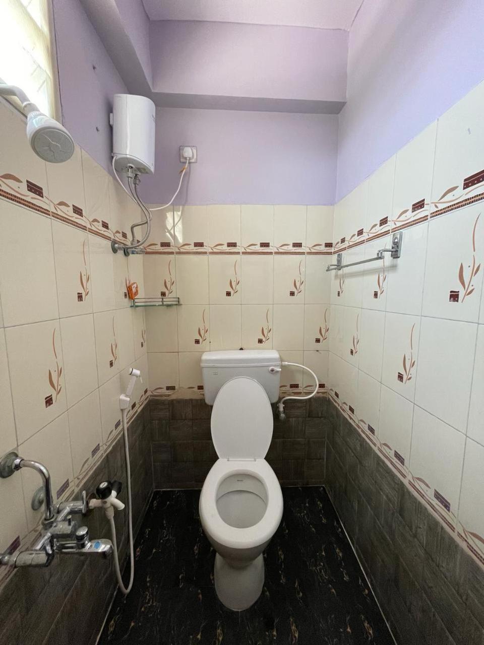 Servostay 5 Fully Furnished 2 Bhk Flats In Mvp Colony, Vizag 维沙卡帕特南 外观 照片